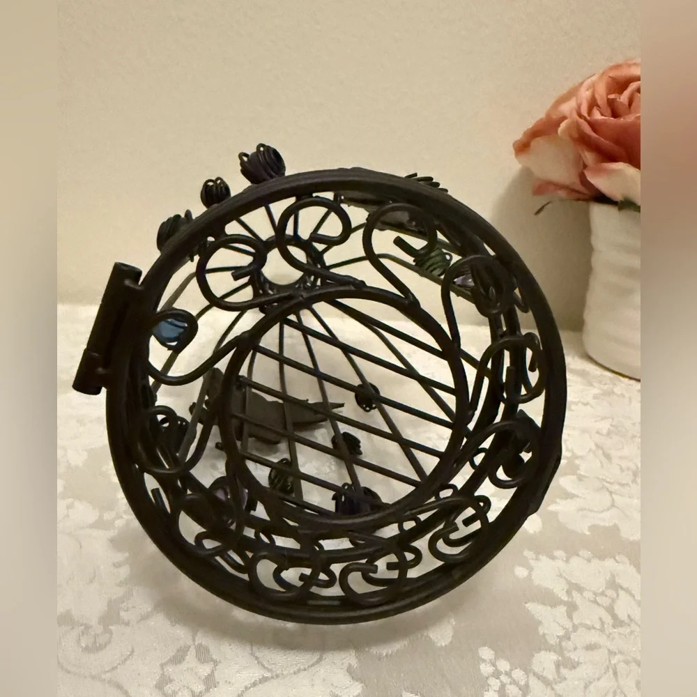 Black Decorative Wire Wine Bottle Cork Holder with Multicolor Accents